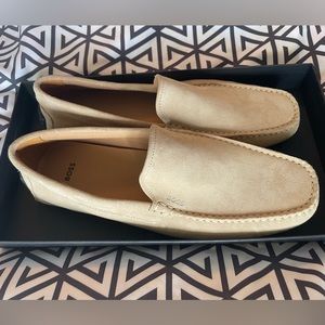 Men’s Hugo Boss Loafers- Size 11. BRAND NEW. no wear.